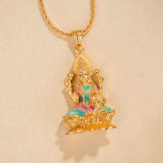 Chain & Pendent Set